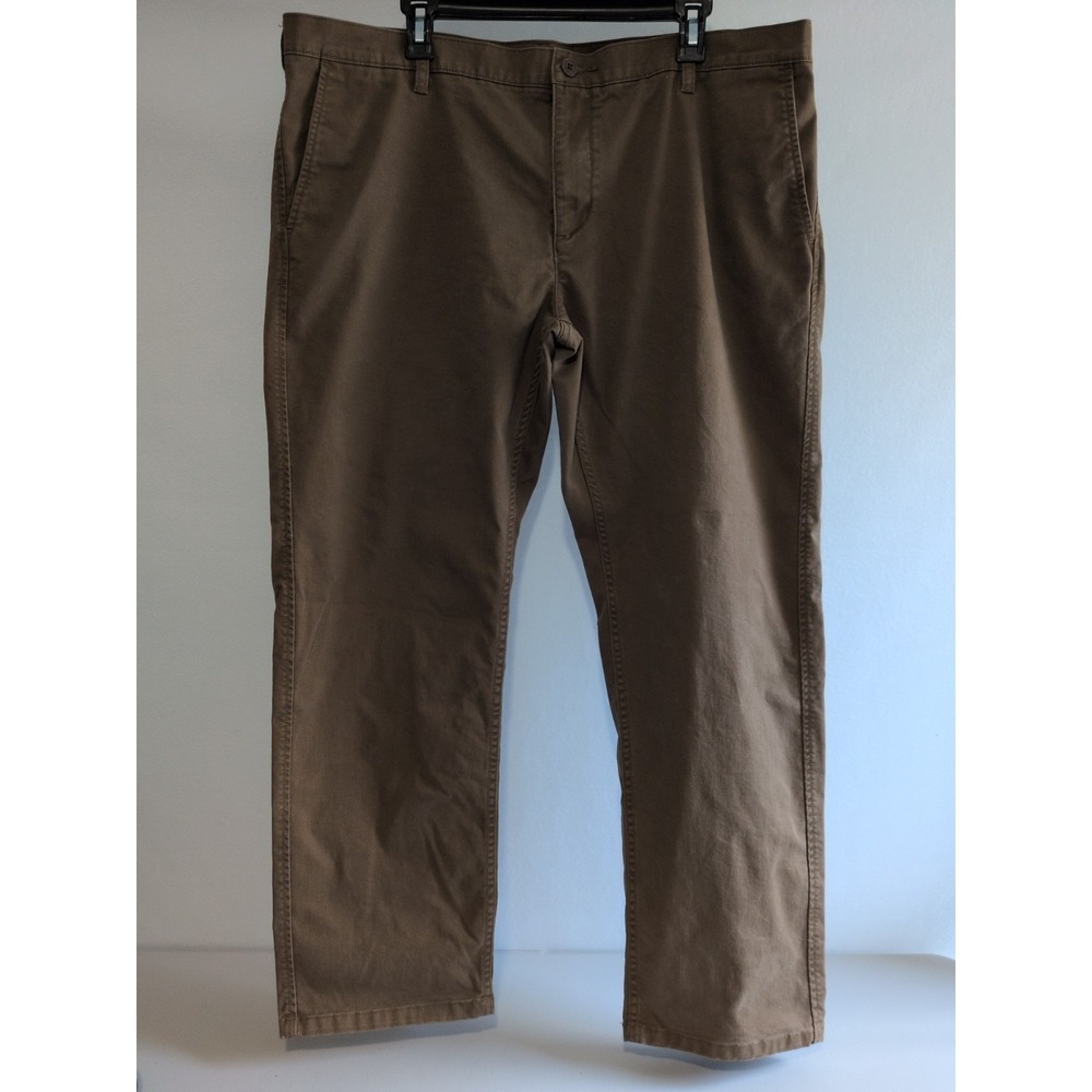 Dockers Men's Straight Fit Brown Chino Pants Utility Workwear Size 40x30